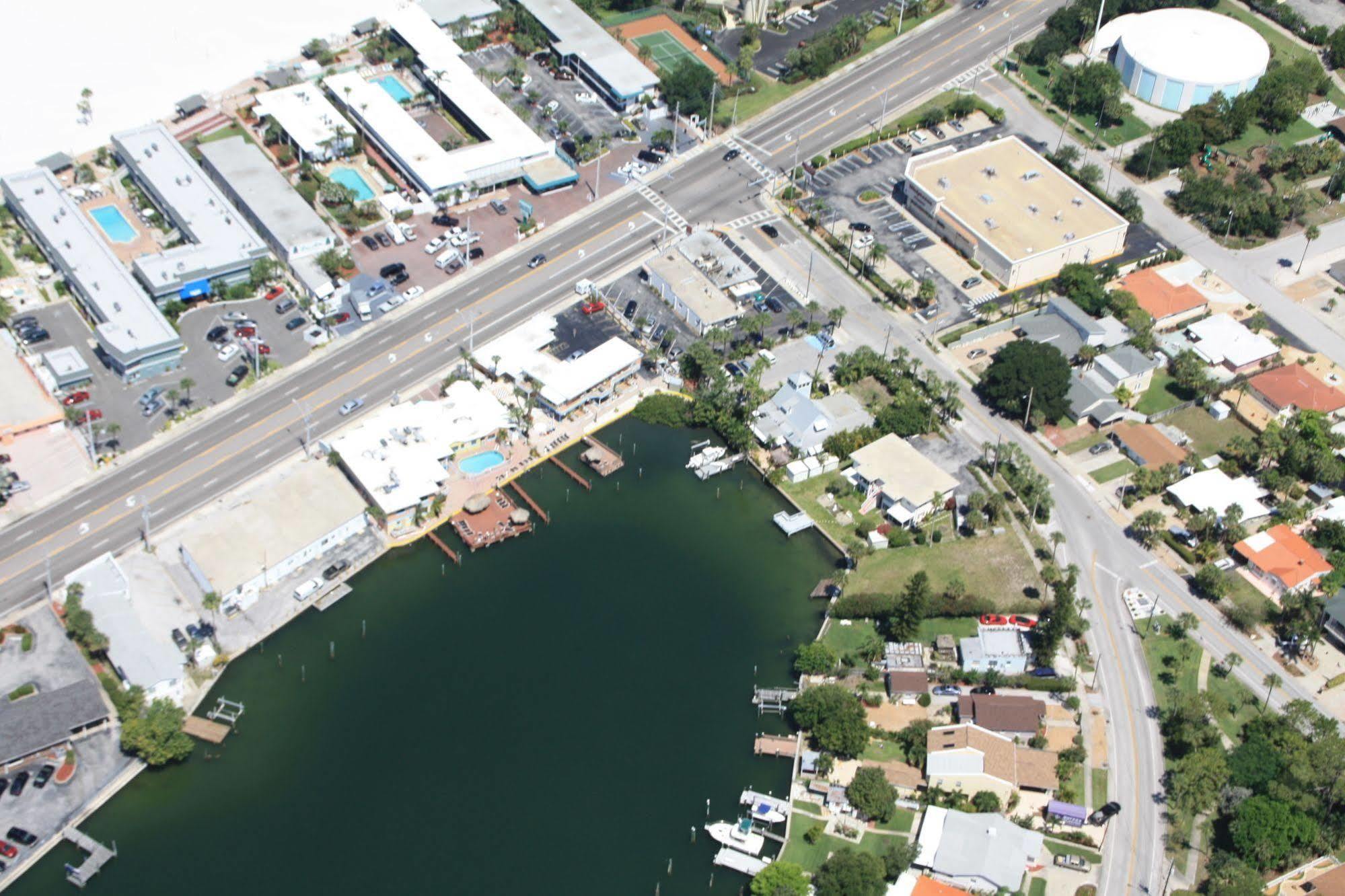 Bay Palms Waterfront Resort - Hotel And Marina St. Pete Beach Esterno foto